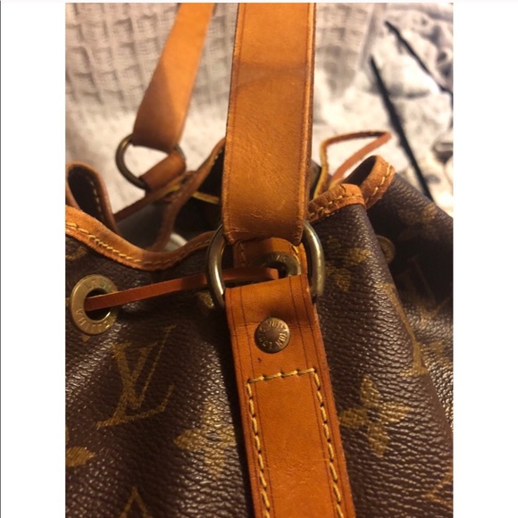 Louis Vuitton Monogram Purse +Pics - Picture 5 of 8